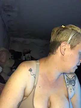 SofiaAmour online show from 06/16/26, 06:43