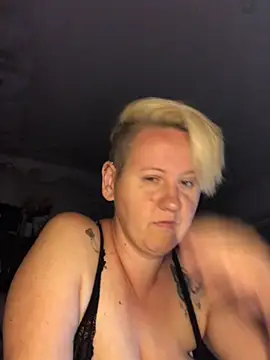 SofiaAmour online show from 06/20/26, 06:33