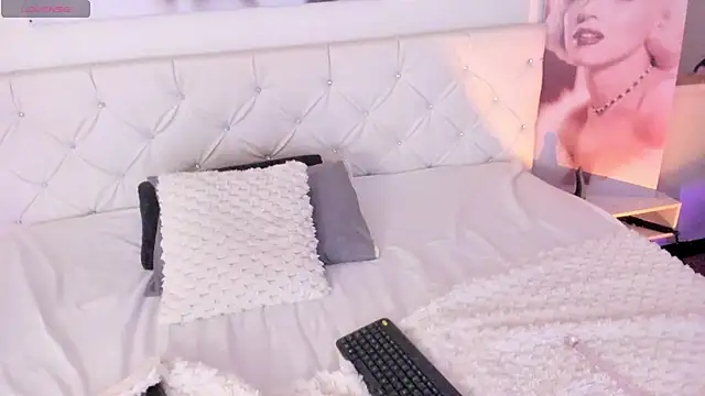 lunalenox online show from 06/03/26, 02:33