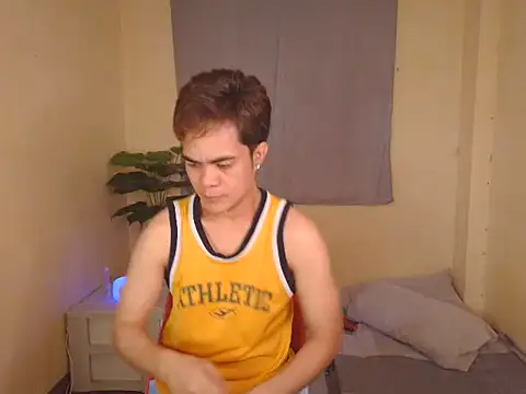 Snapshot of Xmj16 chatting on 03/11/26, 10:10 Xmj16 online show from 03/11/26, 10:10