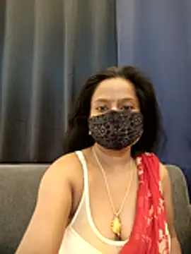 Snapshot of misti-boudii chatting on 04/06/26, 10:44 misti-boudii online show from 04/06/26, 10:44