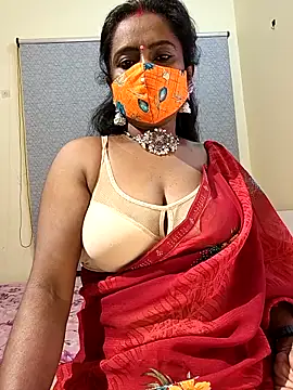 Snapshot of misti-boudii chatting on 04/18/26, 07:07 misti-boudii online show from 04/18/26, 07:07