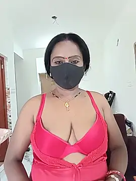 Snapshot of misti-boudii chatting on 07/14/26, 02:05 misti-boudii online show from 07/14/26, 02:05