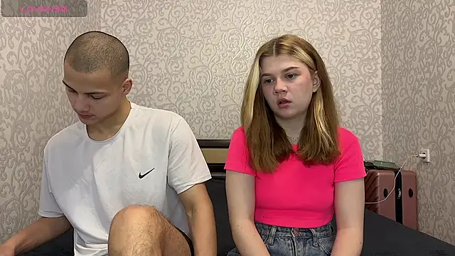 mirel couple online show from 05/19/26, 10:21