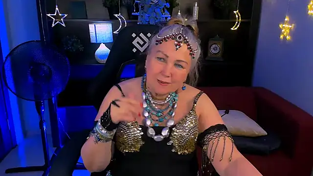 Snapshot of LilaMaharani chatting on 04/12/26, 12:32 LilaMaharani online show from 04/12/26, 12:32