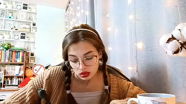 Snapshot of JInaMillsap chatting on 02/28/26, 07:37 JInaMillsap online show from 02/28/26, 07:37