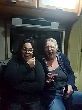 Snapshot of lescoquinsdu40 chatting on 03/20/26, 09:41 lescoquinsdu40 online show from 03/20/26, 09:41