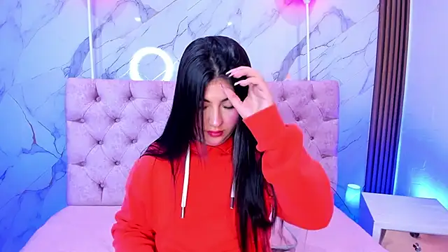 Snapshot of AbrilQuintana_ chatting on 03/11/26, 11:27 AbrilQuintana online show from 03/11/26, 11:27