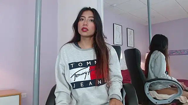 Snapshot of Cataleyaa23 chatting on 03/27/26, 07:24 Cataleyaa23 online show from 03/27/26, 07:24