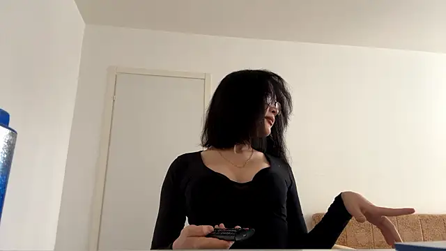 Snapshot of CartiBlue chatting on 03/03/26, 10:32 CartiBlue online show from 03/03/26, 10:32