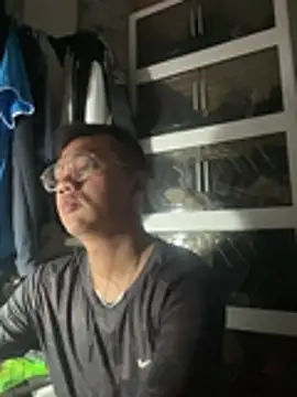 Snapshot of Gockhuatsg chatting on 05/20/26, 07:42 Gockhuatsg online show from 05/20/26, 07:42