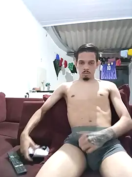 Snapshot of Futsal2 chatting on 04/06/26, 10:44 Futsal2 online show from 04/06/26, 10:44