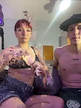 Snapshot of Foxxyice chatting on 03/10/26, 06:18 Foxxyice online show from 03/10/26, 06:18