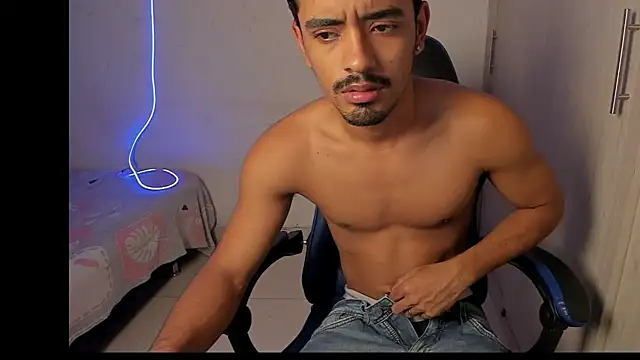 jossi12345j online show from 03/20/26, 12:21