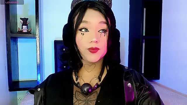 isadoraqueeen online show from 04/09/26, 04:23