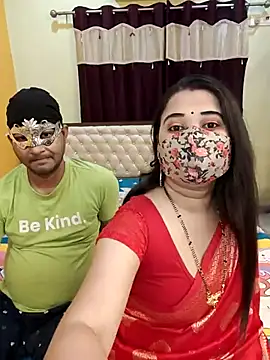 Snapshot of MONAJI_HOT chatting on 06/17/26, 06:09 MONAJI HOT online show from 06/17/26, 06:09