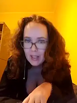 Snapshot of RealPervertCouple chatting on 03/18/26, 05:05 RealPervertCouple online show from 03/18/26, 05:05