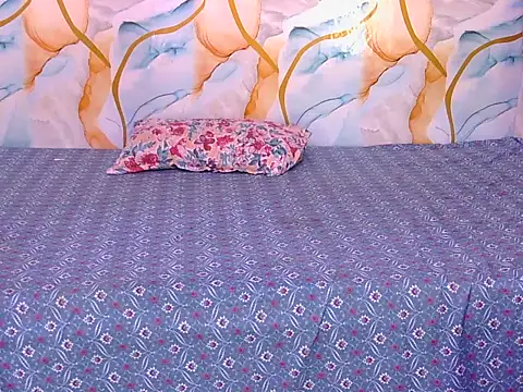 Snapshot of yours-isha chatting on 03/09/26, 04:49 yours-isha online show from 03/09/26, 04:49