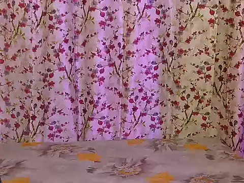 Snapshot of yours-isha chatting on 04/12/26, 03:44 yours-isha online show from 04/12/26, 03:44