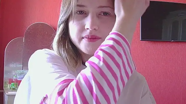 Snapshot of Beloved_Mary chatting on 05/15/26, 05:58 Beloved Mary online show from 05/15/26, 05:58