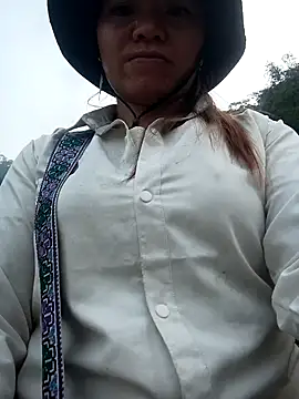 Snapshot of dualeo11 chatting on 03/27/26, 01:44 dualeo11 online show from 03/27/26, 01:44