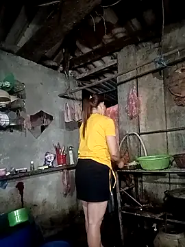 Snapshot of dualeo11 chatting on 04/15/26, 02:24 dualeo11 online show from 04/15/26, 02:24