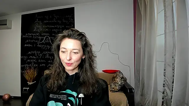 Snapshot of Kate_Millersi chatting on 03/25/26, 12:33 Kate Millersi online show from 03/25/26, 12:33