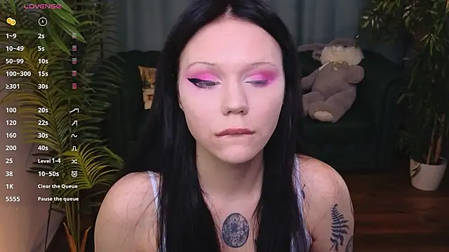 Snapshot of kittenlolla chatting on 03/08/26, 06:17 kittenlolla online show from 03/08/26, 06:17