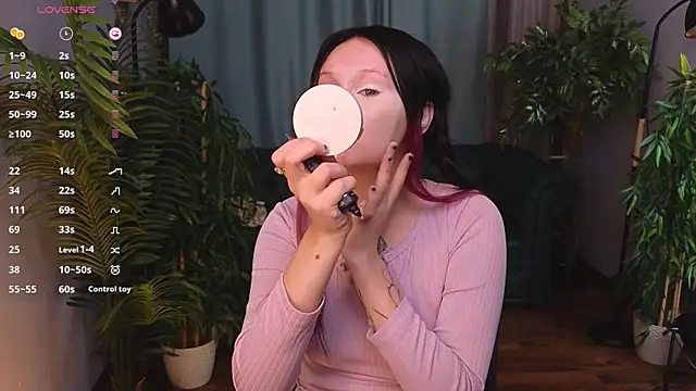 Snapshot of kittenlolla chatting on 03/26/26, 01:06 kittenlolla online show from 03/26/26, 01:06