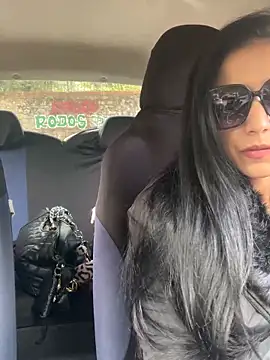 Snapshot of anamaria04 chatting on 03/19/26, 03:27 anamaria04 online show from 03/19/26, 03:27