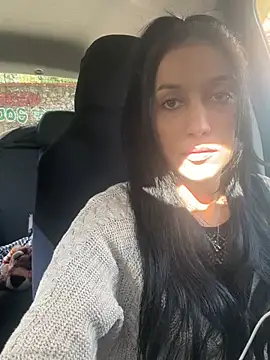 Snapshot of anamaria04 chatting on 03/26/26, 02:00 anamaria04 online show from 03/26/26, 02:00