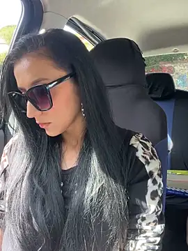 Snapshot of anamaria04 chatting on 04/03/26, 01:31 anamaria04 online show from 04/03/26, 01:31