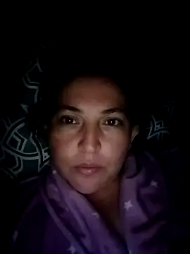 Snapshot of AmaraGold chatting on 04/24/26, 12:40 AmaraGold online show from 04/24/26, 12:40