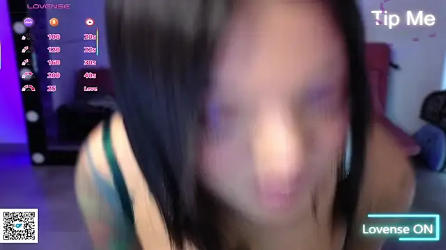 Snapshot of ashley-midnight chatting on 04/17/26, 04:10 ashley-midnight online show from 04/17/26, 04:10
