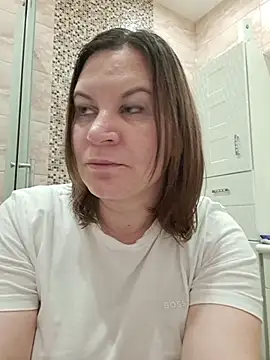 LaraHarper online show from 04/18/26, 10:32