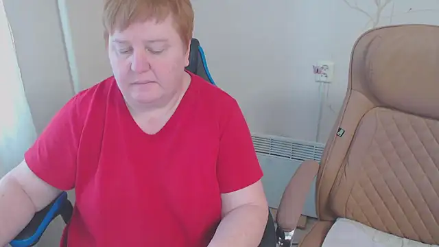 Snapshot of Free_Butterfly7 chatting on 03/18/26, 09:45 Free Butterfly7 online show from 03/18/26, 09:45