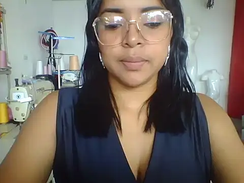 Snapshot of Babyfull_lips chatting on 03/03/26, 02:12 Babyfull lips online show from 03/03/26, 02:12