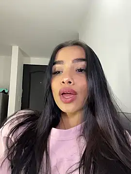 Snapshot of Bella_Smithe chatting on 03/27/26, 12:38 Bella Smithe online show from 03/27/26, 12:38