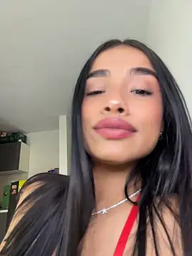 Snapshot of Bella_Smithe chatting on 04/09/26, 02:11 Bella Smithe online show from 04/09/26, 02:11