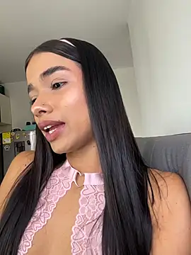 Snapshot of Bella_Smithe chatting on 04/11/26, 01:26 Bella Smithe online show from 04/11/26, 01:26