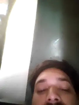 Snapshot of areee214 chatting on 04/20/26, 07:00 areee214 online show from 04/20/26, 07:00