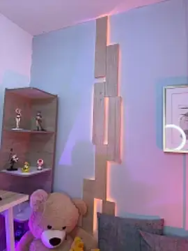 Snapshot of Taylor__0 chatting on 03/26/26, 01:38 Taylor 0 online show from 03/26/26, 01:38