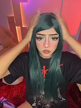 Snapshot of Taylor__0 chatting on 04/01/26, 01:12 Taylor 0 online show from 04/01/26, 01:12