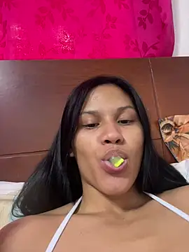 Snapshot of KathLovee chatting on 07/09/26, 05:50 KathLovee online show from 07/09/26, 05:50