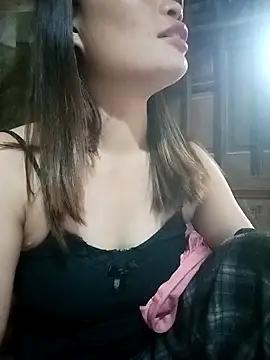 Snapshot of -Tristina- chatting on 05/19/26, 01:56 -Tristina- online show from 05/19/26, 01:56