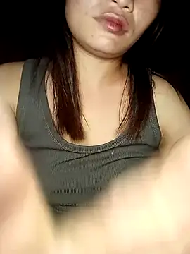 Snapshot of -Tristina- chatting on 06/03/26, 08:47 -Tristina- online show from 06/03/26, 08:47