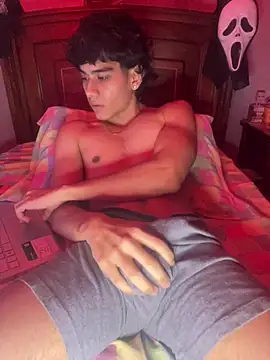 IronLatino online show from 06/02/26, 04:25