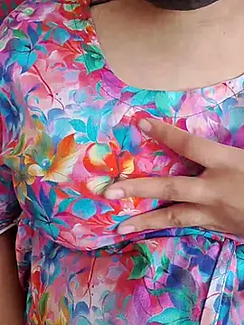 mitu Queen online show from 03/03/26, 06:52