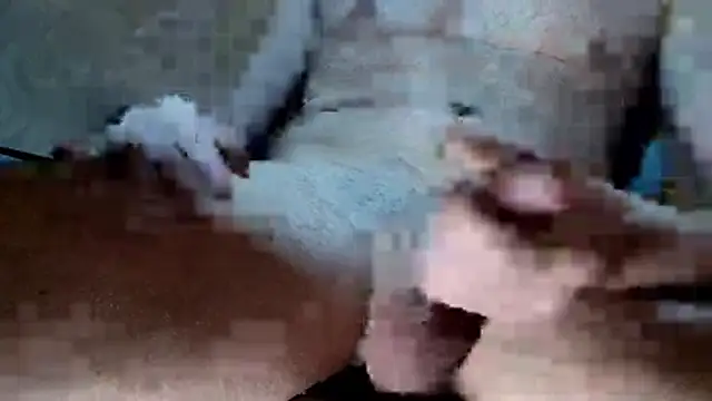 Snapshot of Neglfar-13 chatting on 04/19/26, 04:28 Neglfar-13 online show from 04/19/26, 04:28