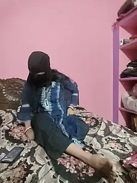 Snapshot of Couple_hot999 chatting on 03/09/26, 07:18 Couple hot999 online show from 03/09/26, 07:18